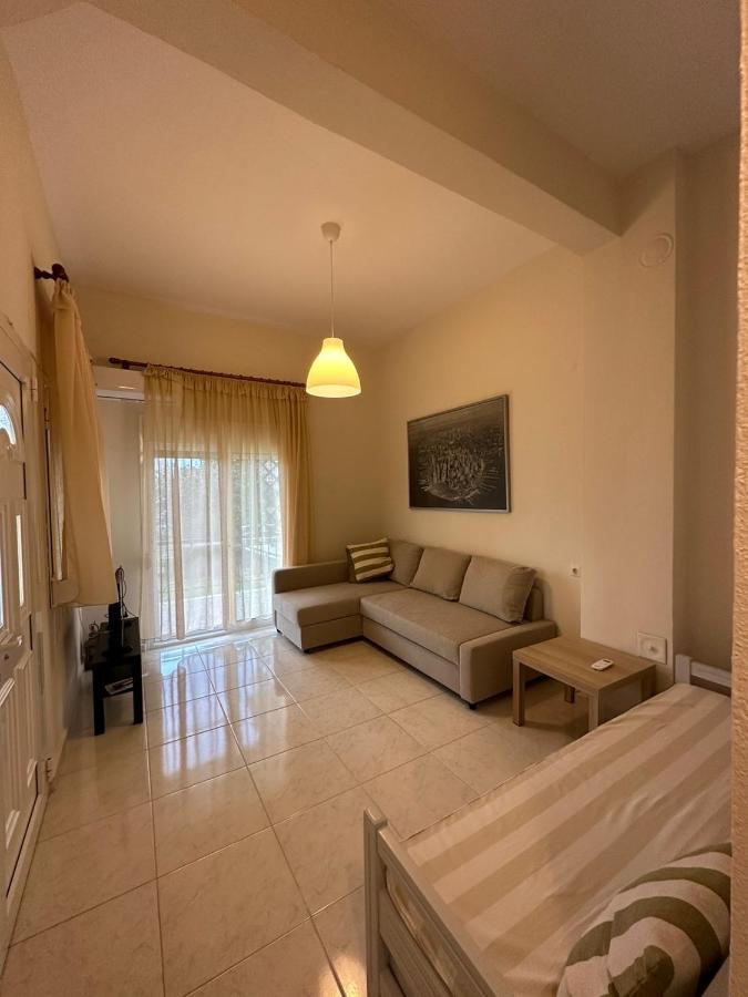 Venice Studios & Apartments 스타브로스 외부 사진
